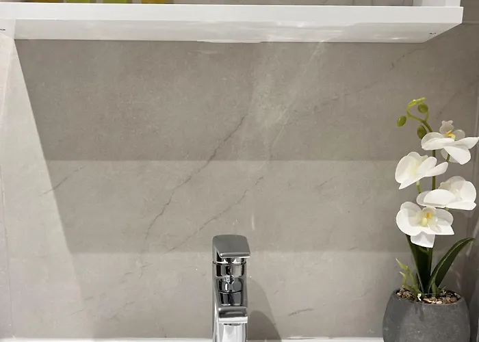 Finikoudes Nest 2 Apartment Larnaca