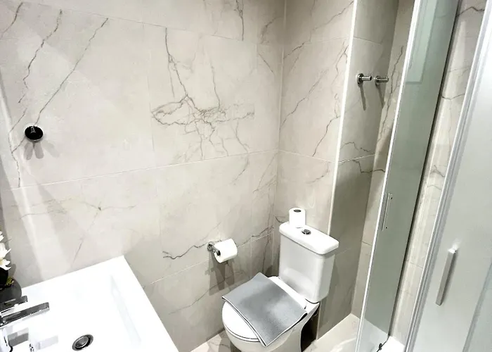 Apartment Finikoudes Nest 2 Larnaca